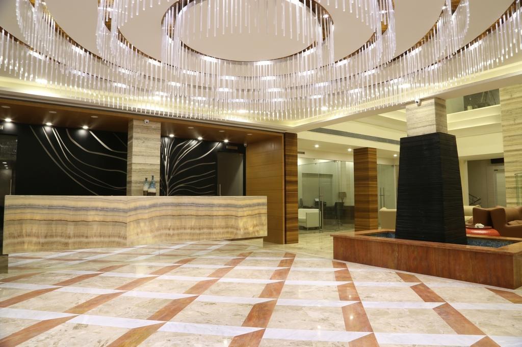 The Fern Residency Mundra Otel Dış mekan fotoğraf