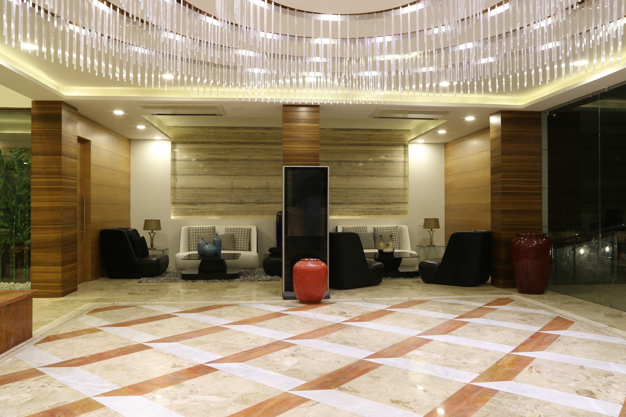 The Fern Residency Mundra Otel Dış mekan fotoğraf